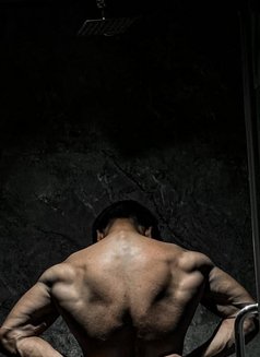 Karan Singh 98 - Acompañantes masculino in New Delhi Photo 2 of 4