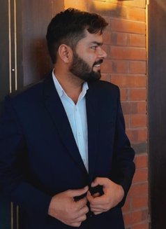 Karan Singh - Male escort in New Delhi Photo 1 of 1