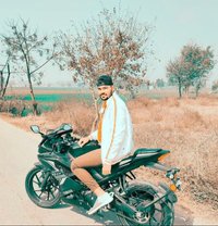 Karan Singh - Male escort in New Delhi