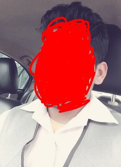 Karan Singh - Male escort in New Delhi Photo 1 of 3