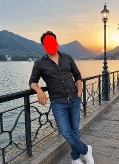 Karan Singh - Male escort in Bangalore Photo 4 of 4