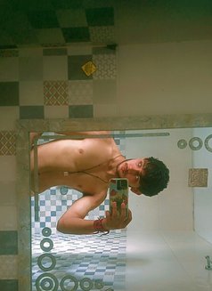 Karan Singh - Male escort in Noida Photo 1 of 7