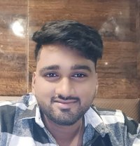Karan Suri - Male escort in Mumbai