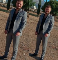 Karan - Male escort in Beirut
