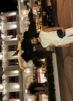 Karan - Male escort in Riyadh Photo 7 of 7
