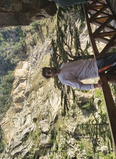 Karan22 - Male escort in Noida Photo 1 of 3