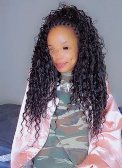 Kare 🦋 Sexy 🟢 Dimples❣️ - puta in Nairobi Photo 12 of 15