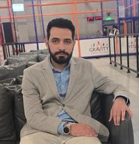 Karim - Male escort in Riyadh