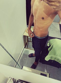 Excellent service 26 - Male escort in Al Ain Photo 5 of 6
