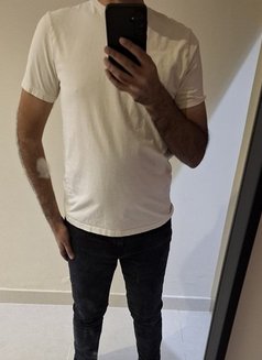 Kareem - masseur in Jeddah Photo 1 of 1