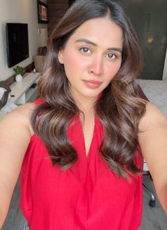 Kareena - escort in Hyderabad Photo 2 of 2