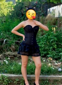 Kareena sanu - escort in Kathmandu Photo 5 of 6