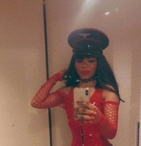 Karen Fetish Videos Webcam - dominatrix in Nairobi