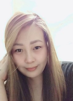 Karen - puta in Doha Photo 5 of 5