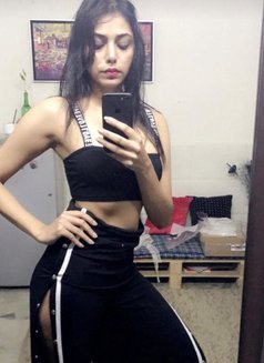 Karen Indian - escort in Riyadh Photo 3 of 5