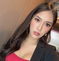 KAREN M - Transsexual escort in Yokohama