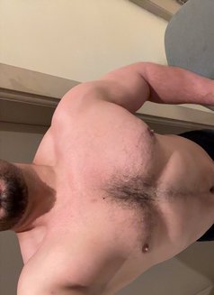 Karimعربي - Male escort in Riyadh Photo 1 of 7