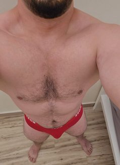 Karimعربي - Male escort in Riyadh Photo 7 of 7