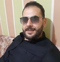 Karim - Male escort in Riyadh