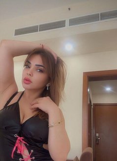 karima - escort in Muscat Photo 3 of 15