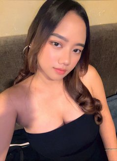 Karin Big Tits - puta in Jakarta Photo 12 of 26