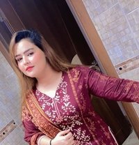 Karin Khan - escort in Muscat