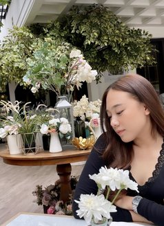 Karin newbi in BALI - puta in Bali Photo 6 of 6