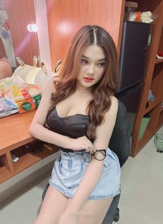 Karin Syafira - Transsexual escort in Bali Photo 7 of 8