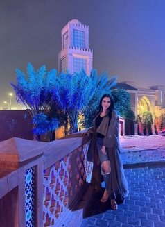 Karina - Transsexual escort in Riyadh Photo 19 of 19