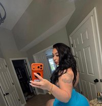 Karina - escort in Okinawa Island