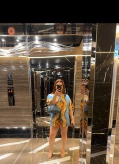 Karina Assholefucker - Transsexual escort in Dubai Photo 3 of 4