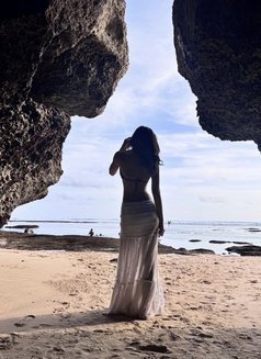 Karina FLIGHT ATTENDANT - escort in Bali Photo 5 of 6