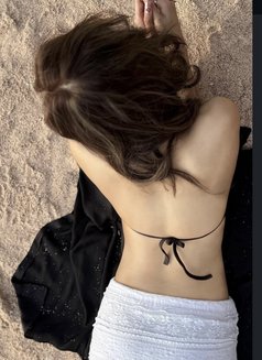 Karina FLIGHT ATTENDANT - escort in Bali Photo 6 of 6