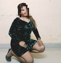 Karina cam and real meet service - escort in Hyderabad
