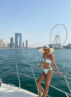 Karina - escort in Doha Photo 1 of 12