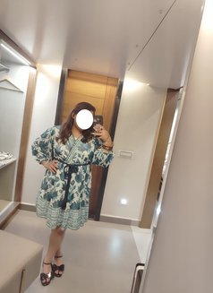 Karina - escort in Nagpur Photo 14 of 17