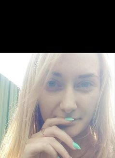 Karina - escort in Nairobi Photo 4 of 4