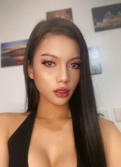 KARINA (meet & selling content) - Acompañantes transexual in Manila Photo 25 of 26