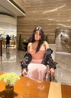 Karina - escort in Colombo Photo 1 of 4
