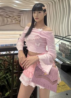 KARINA (HARD COCK CUMS ALOT) - Transsexual escort in Manila Photo 26 of 26