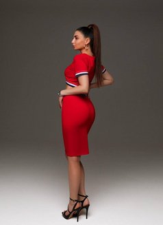 Karina Hot 🤎 - puta in Beirut Photo 6 of 18