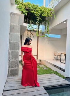 Karina Hwg - escort in Bali Photo 6 of 12