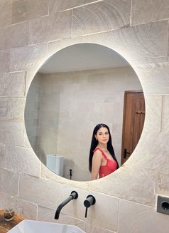Karina Hwg - escort in Bali Photo 12 of 15