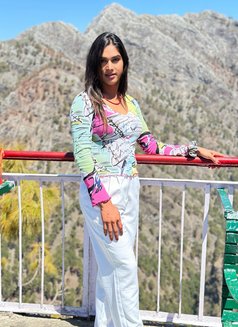 Karina - Acompañantes transexual in New Delhi Photo 5 of 6