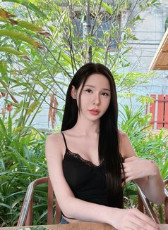 Karina Kim - Transsexual escort in Riyadh Photo 1 of 7