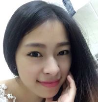 Karina Korean Stewardess - puta in Cairo
