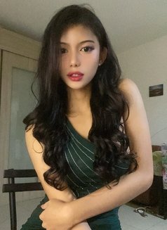 KARINA (selling content &Camshow) - Acompañantes transexual in Manila Photo 13 of 25