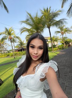 Karina Naughty Girl 🫦 - Transsexual escort in Bali Photo 22 of 24