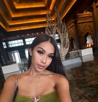 Karina Naughty Girl 🫦 - Transsexual escort in Bali Photo 25 of 26