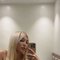 Karina Outcall - puta in Riyadh Photo 2 of 7
